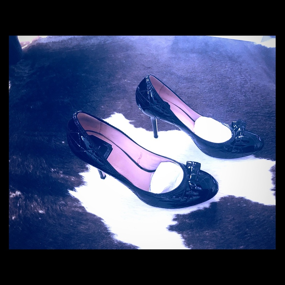 Classic Dior Pumps.  Sz 42.  Lightly used.  In box